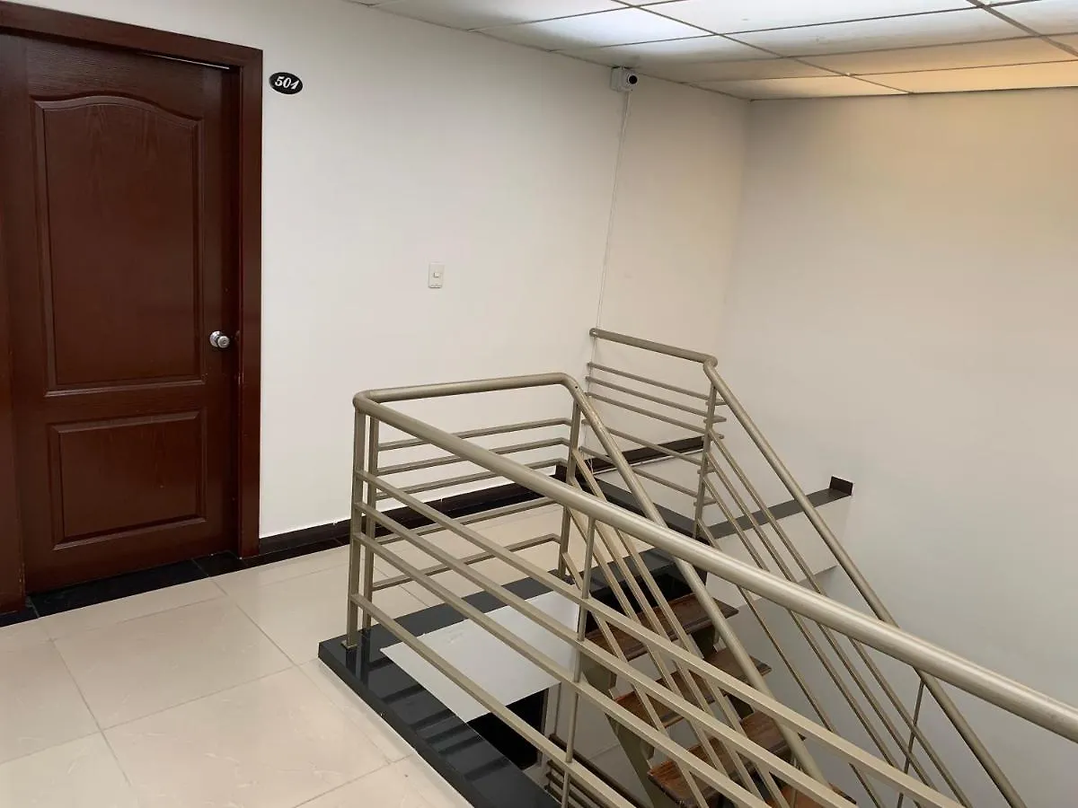 Hotel Pasajero Suites, Corferias